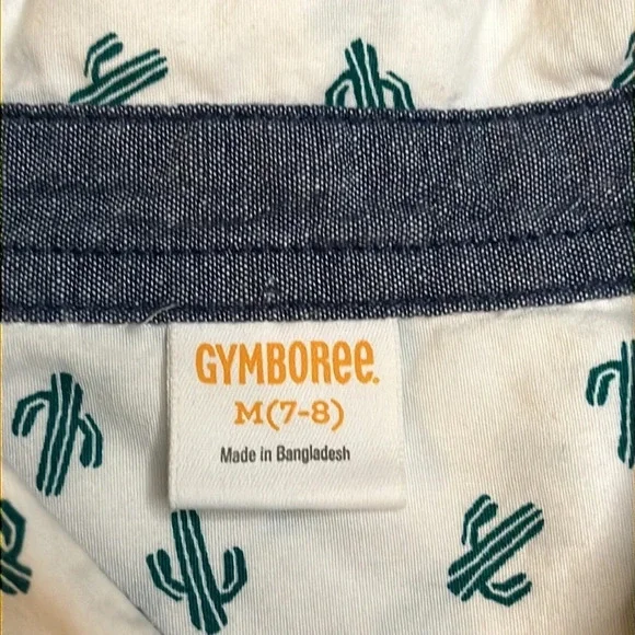 (Bundle) Zara shorts, Gymboree short sleeve, peek shorts, Boys size 7, 3 pieces - Picture 12 of 14